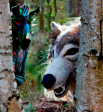 Wolf und Drache - Foto: Babette Brandenburg, Hamburg